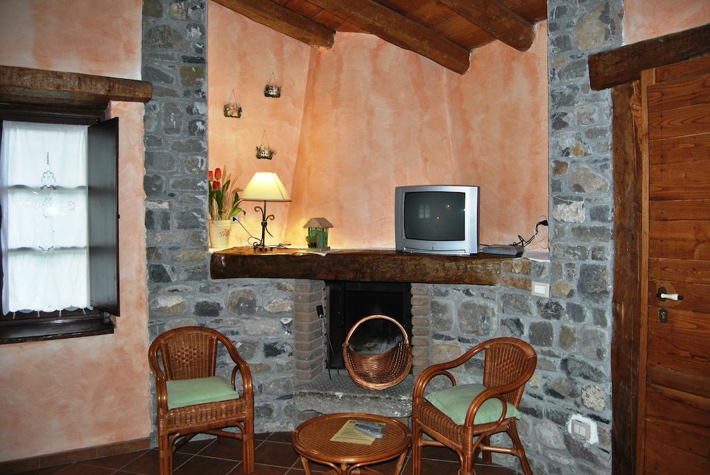 Le Macine Del Confluente Bed and Breakfast Badalucco Eksteriør billede